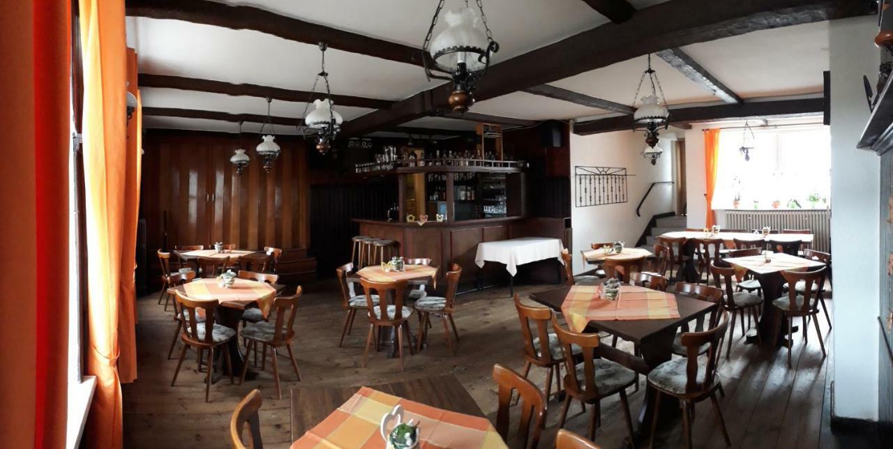 Gasthaus "Zur Linde" Harzgerode Extérieur photo